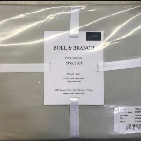 Boll and Branch Signature Hemmed Percale Calif King Sheet Set in Pale Pewter - Picture 8 of 9